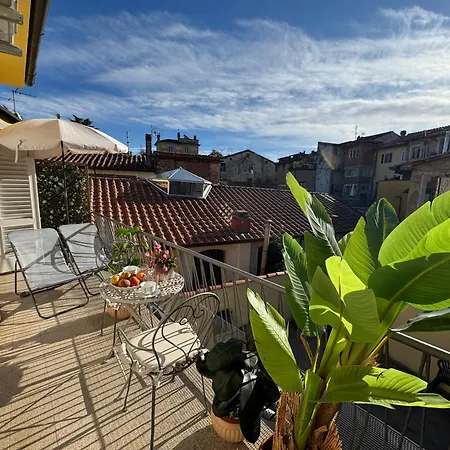 Casa Capolino アパート ルッカ